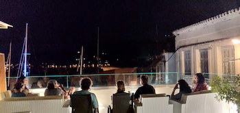Manessi City Hotel