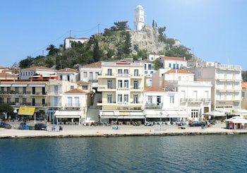 Manessi City Hotel