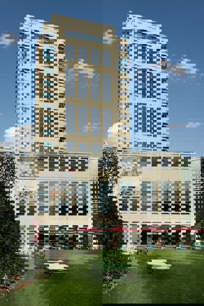 Titanic Business Kartal