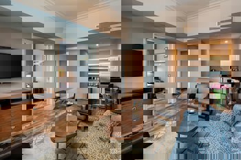 Titanic Business Kartal