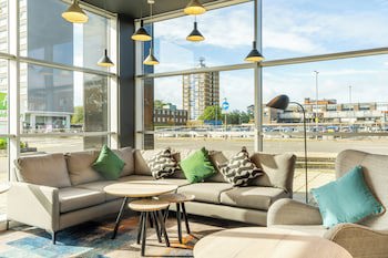 Holiday Inn Stevenage, An Ihg Hotel