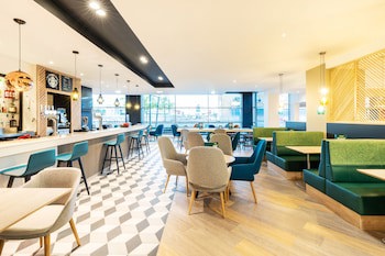 Holiday Inn Stevenage, An Ihg Hotel