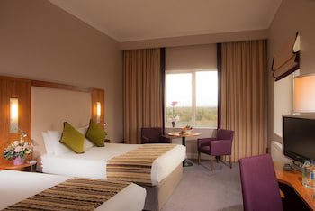 Charleville Park Hotel & Leisure Club