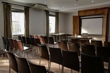 Best Western Plus Aston Hall Hotel