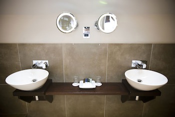 Best Western Plus Aston Hall Hotel
