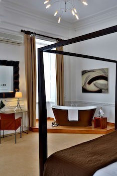 Best Western Plus Aston Hall Hotel