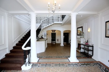 Best Western Plus Aston Hall Hotel