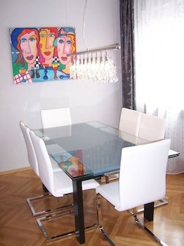 Apartment Hotel Kral galeri fotoğrafı