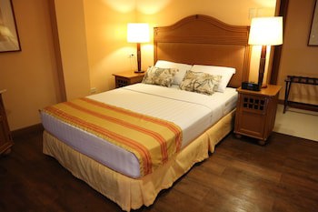 Boracay Tropics Resort Hotel