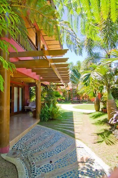 Boracay Tropics Resort Hotel