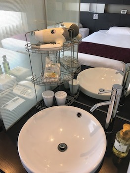 S Peria Hotel Nagasaki