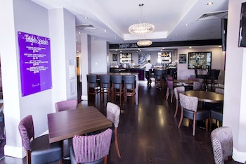 Dalmeny Resort Hotel