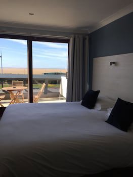 Dalmeny Resort Hotel