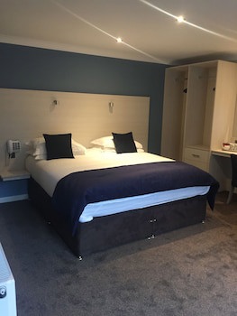 Dalmeny Resort Hotel