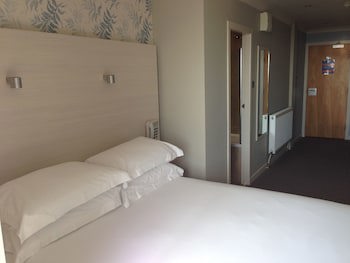 Dalmeny Resort Hotel