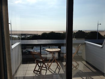 Dalmeny Resort Hotel