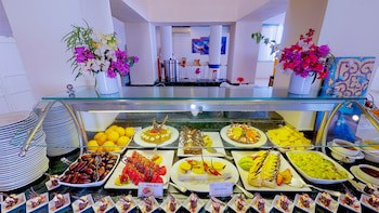 Wadi Lahmy Azur Resort