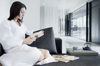 Carbon Hotel - Different Hotels