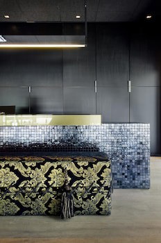 Carbon Hotel - Different Hotels