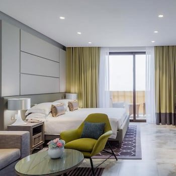 Arjaan By Rotana Dubai Media City