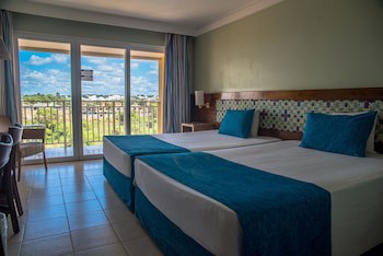 Gran Hotel Stella Maris Urban Resort & Conventions