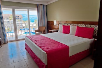 Gran Hotel Stella Maris Urban Resort & Conventions