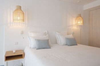Malibu Foz Hotel - La Maison Younan