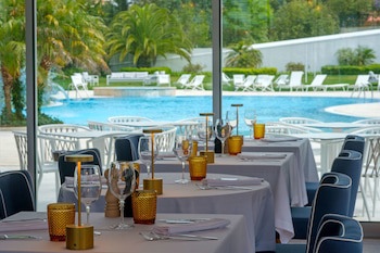 Malibu Foz Hotel - La Maison Younan