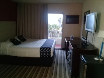 Costa Ensenada