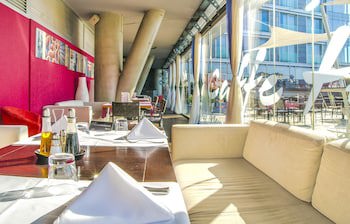 Golden Tulip Zira Belgrade