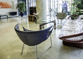 Golden Tulip Zira Belgrade