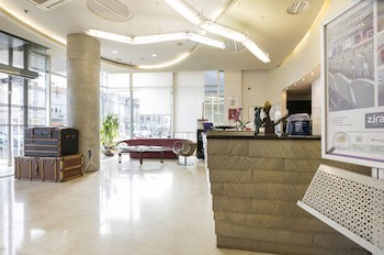 Golden Tulip Zira Belgrade