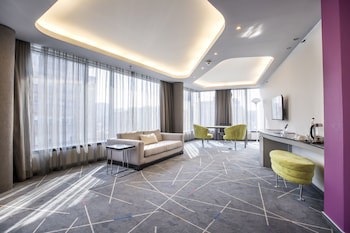 Golden Tulip Zira Belgrade