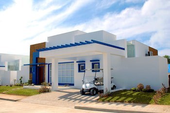 Thunderbird Resorts - Poro Point