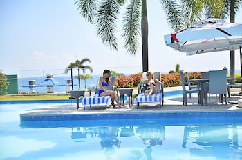 Thunderbird Resorts - Poro Point