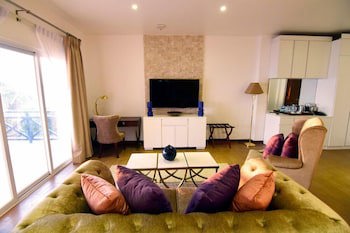Thunderbird Resorts - Poro Point