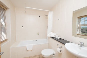 Pitbauchlie House Hotel, Sure Hotel Collection By Bw