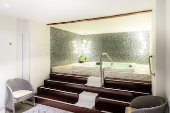 Hotel Palacio Mundo Imperial