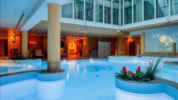 Grand Rose Spa Hotel