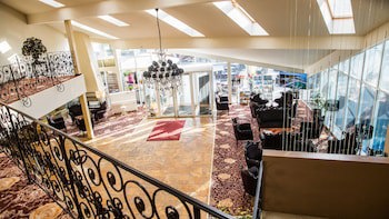 Grand Rose Spa Hotel