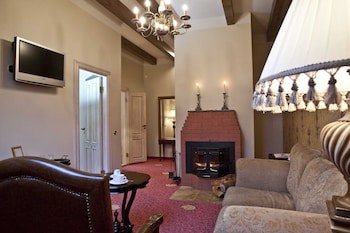 Grand Rose Spa Hotel