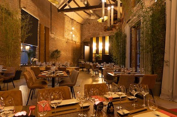 Eburon Hotel - Different Hotels