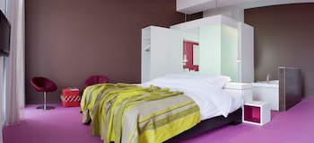 Eburon Hotel - Different Hotels