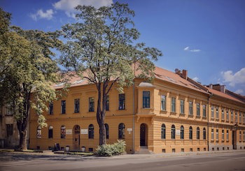 City Residence Apartment Hotel