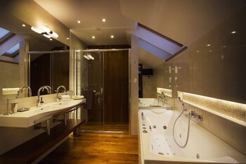 City Residence Apartment Hotel