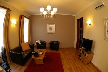 City Residence Apartment Hotel