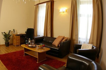 City Residence Apartment Hotel