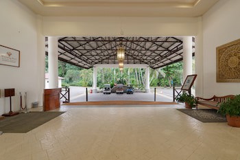 Mayang Sari Beach Resort