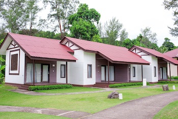 Mayang Sari Beach Resort