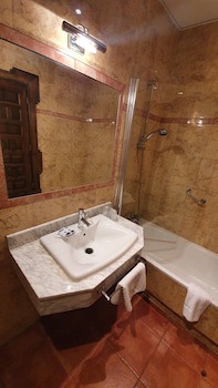 Hotel Coso Viejo